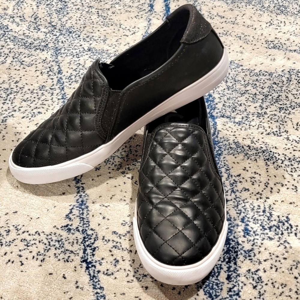 G by Guess Black Quilted Slip-On Sneakers with White Soles